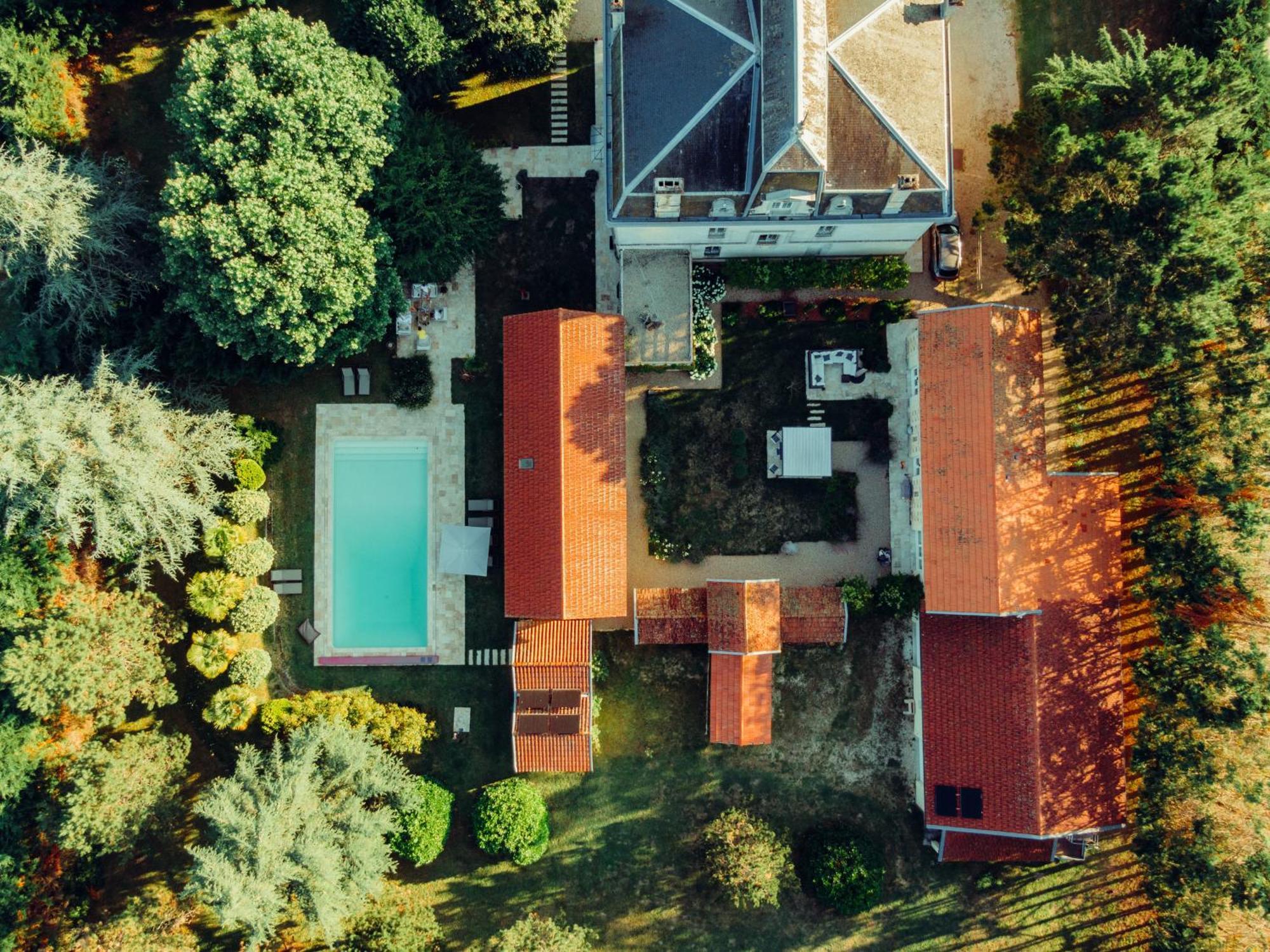 Château Lacroix de Civrac 4 étoiles, 3 ch, 7 pers Esterno foto