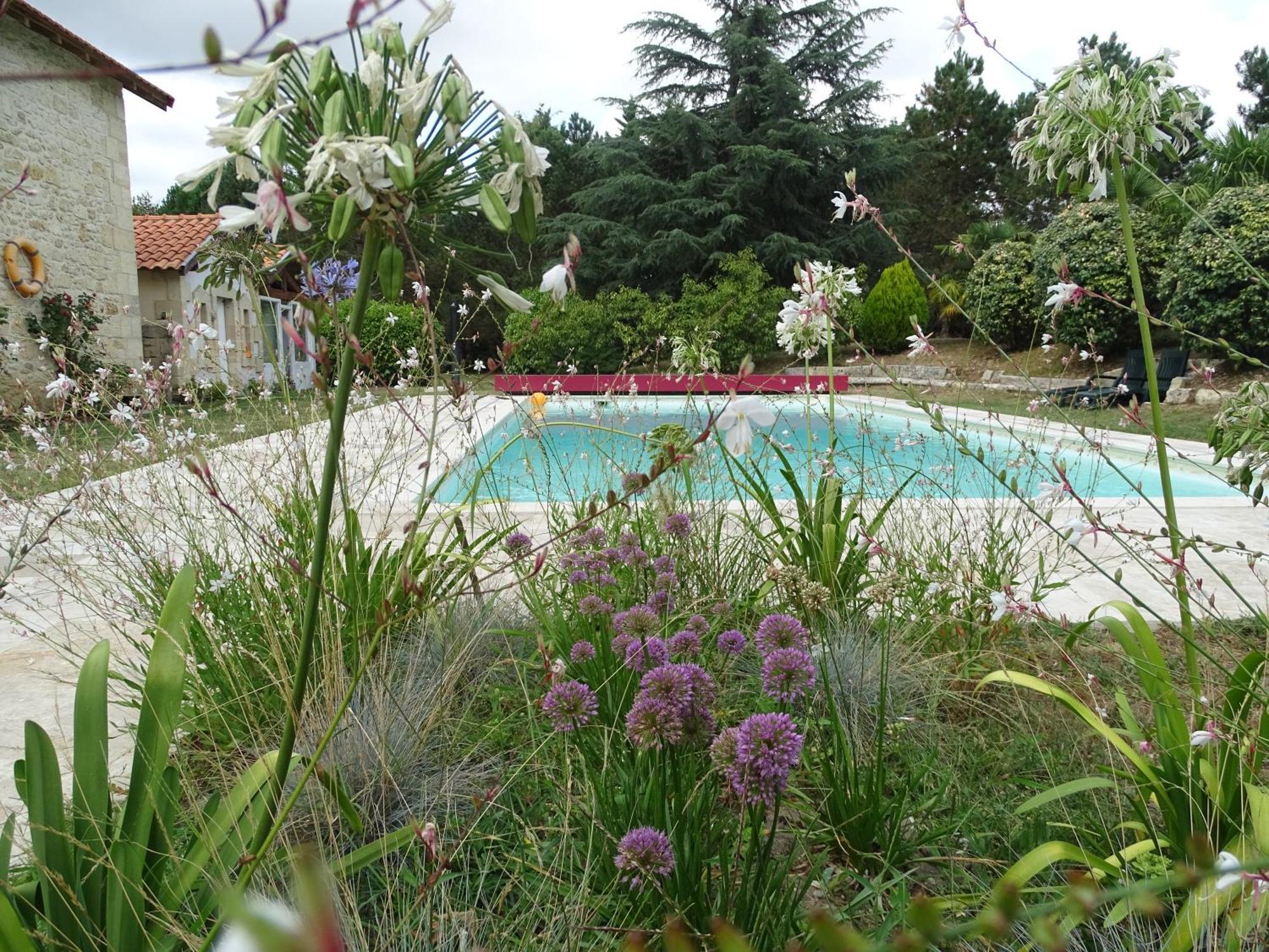 Château Lacroix de Civrac 4 étoiles, 3 ch, 7 pers Esterno foto